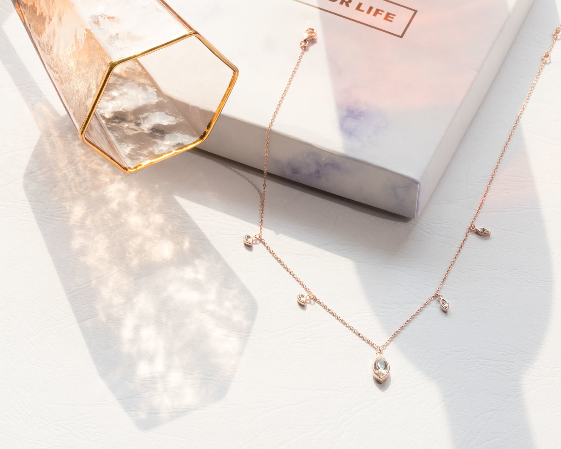 crystal-clear-neckchain-rosegold