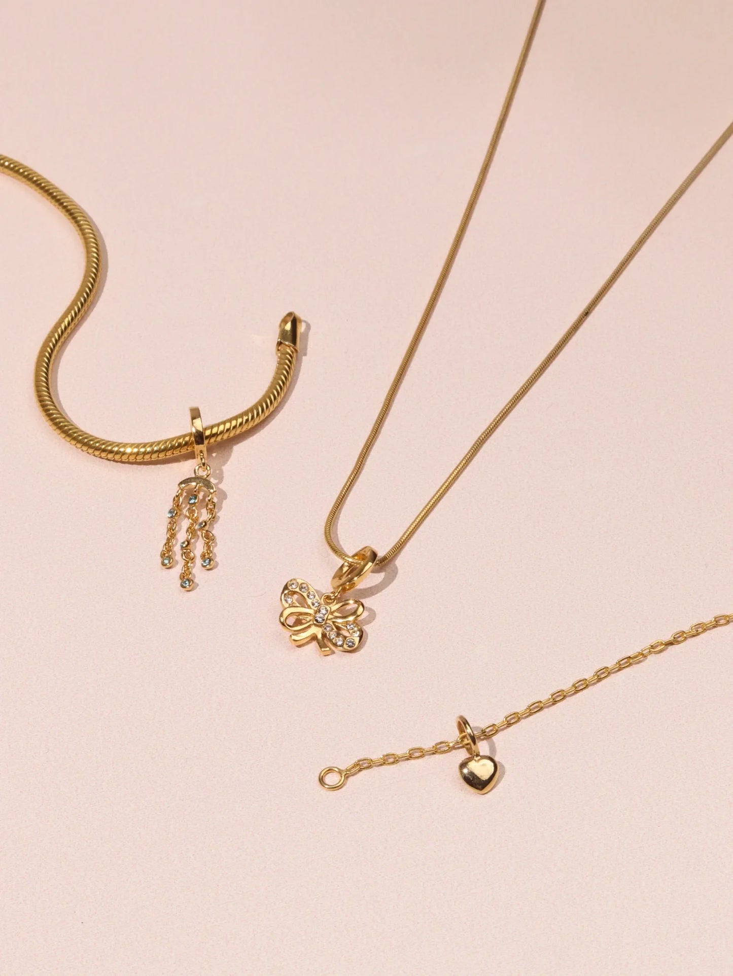 rain-droplets-charm-gold